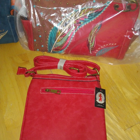 Leather hand stitched "Yesir" designer purces . - Picture 5 of 5